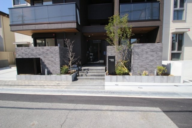 グランディールさわらぎのエントランス|清潔なエントランスです