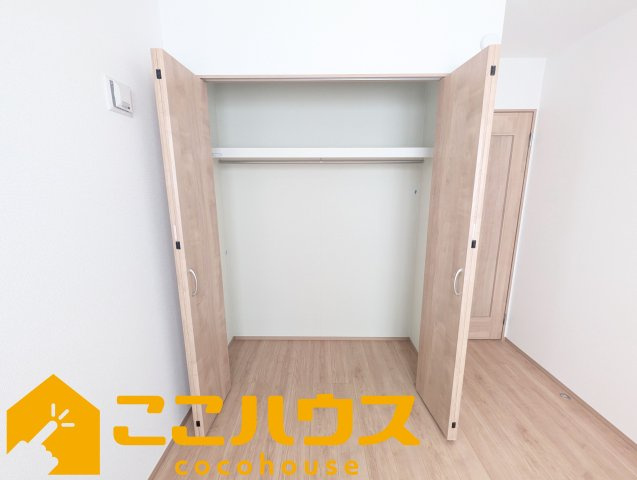 宜野湾市大謝名1丁目　新築戸建て　全2棟　A号棟の収納|衣類を整理しやすい収納空間◎