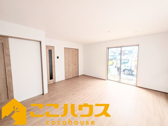 宜野湾市大謝名1丁目　新築戸建て　全2棟　A号棟の居間・リビング|LDK16.37帖