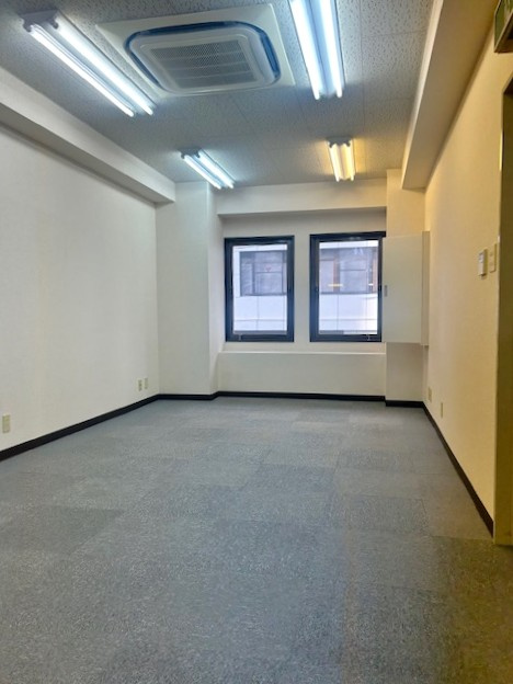 本郷ゼットエスビルの内装