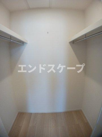グランシャリオ吉井　参番館の収納|高崎、前橋のお部屋探しはエンドスケープまで！お客様の理想お聞かせ下さい♪
