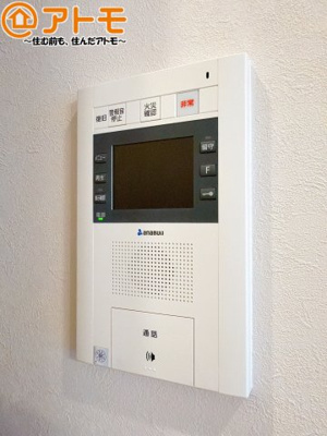 【防犯設備】 | アルファステイツ藤枝駅南 | TVモニター付きインターホンは訪問者を確認することができ、防犯性に優れています。
