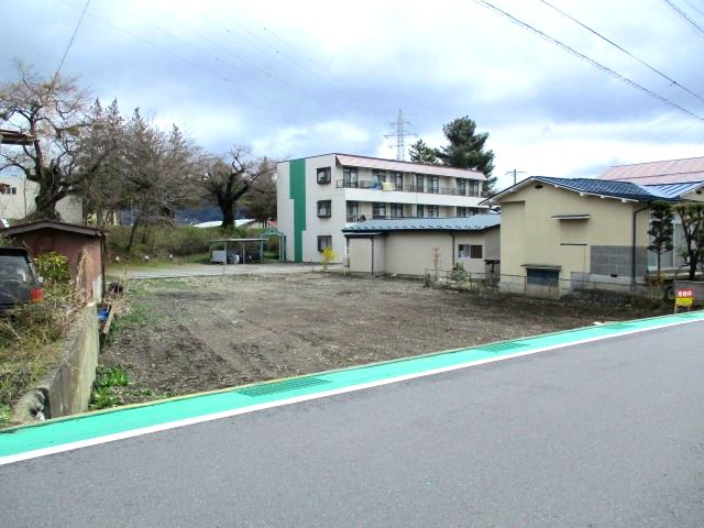 建築条件なし土地　岡谷市堀ノ内二丁目の外観