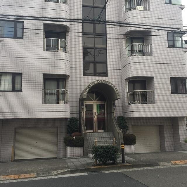 モンドール池尻のエントランス
