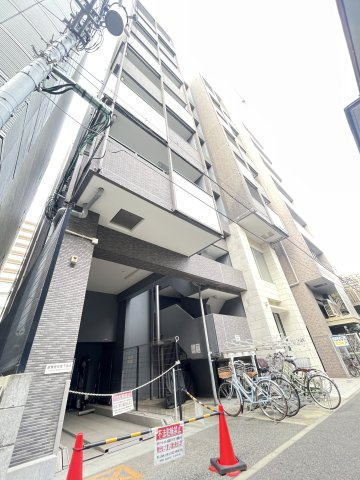 Ｗ.Ｏ.Ｂ.ＲＯＫＫＯＨＭＩＣＨＩの外観
