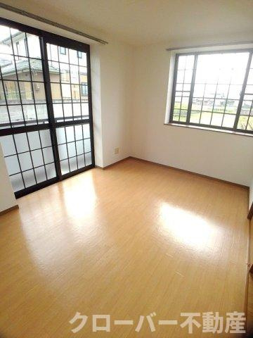 パールスクエアＣの居間・リビング