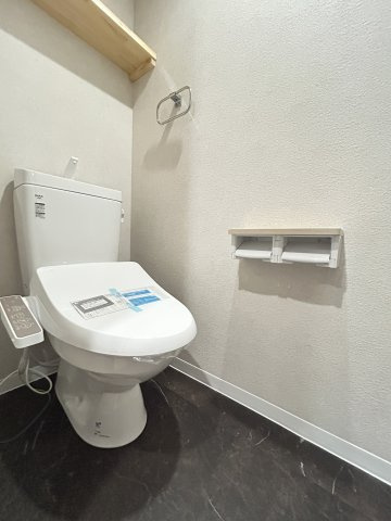 Ｅ－Ｃ’ｅｓｔ　ｂｉｅｎ灘のトイレ