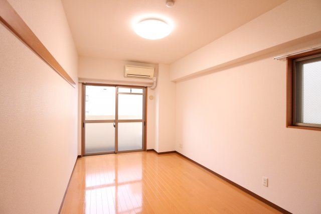 Current Kitagawaの居間・リビング