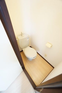【トイレ】 | リベルテ | ※同物件の写真です。