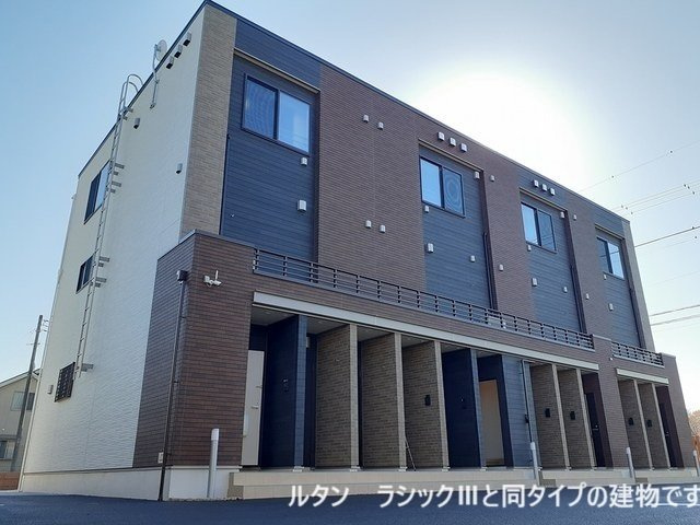 【外観】 | ソラーレ | 外観は落ち着いています