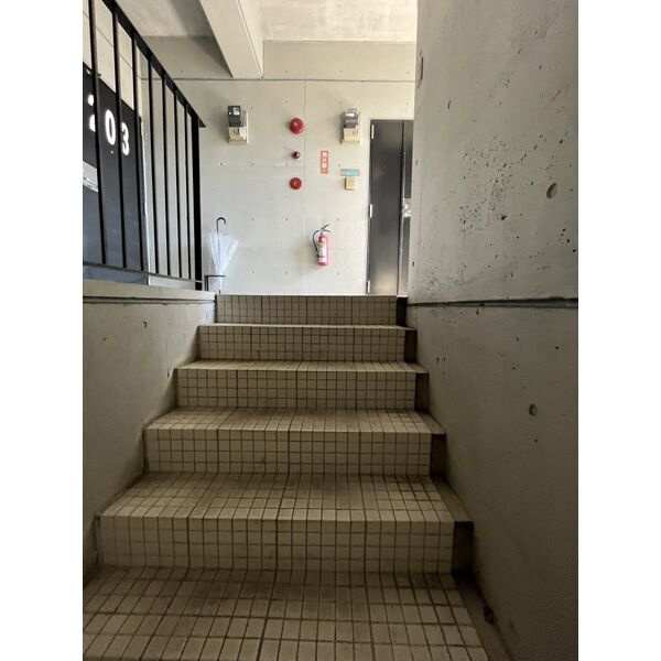 コーポアリオンのロビー