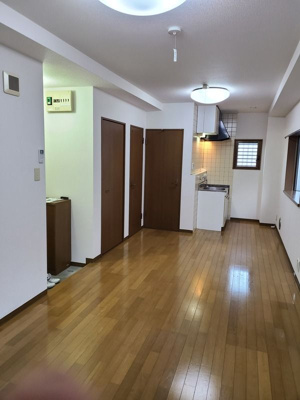 【洋室】 | アルス朝霞  | 別のお部屋の写真です