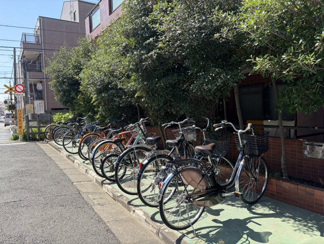 セザール下井草の駐輪場