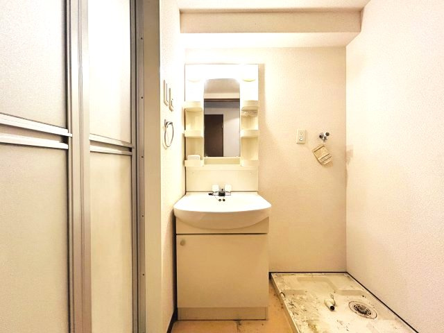 ＤＡＩＷＡマンションの独立洗面台