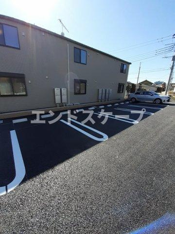 コンフォール　Ｂの駐車場|高崎、前橋のお部屋探しはエンドスケープまで！お客様の理想お聞かせ下さい♪