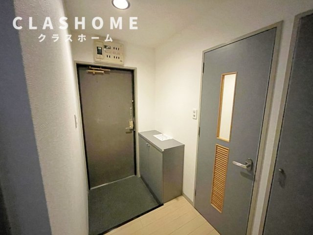 オーエムビル　　　刈谷市近郊の賃貸はクラスホームの玄関|同物件の別部屋になります。