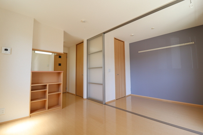 ヴェルドミールＣの居間・リビング