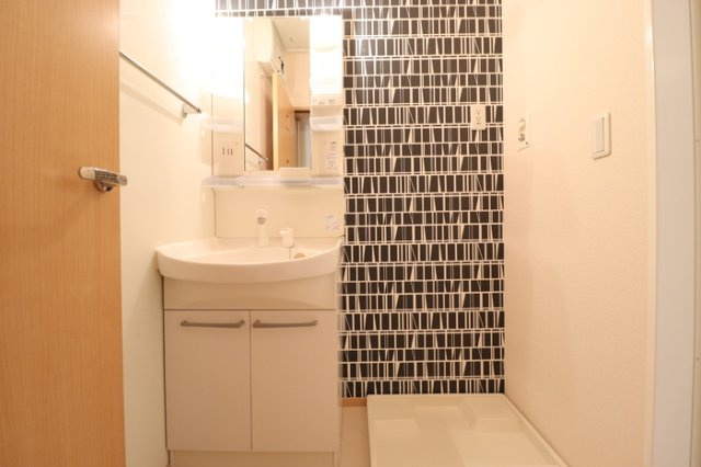 ヴェルドミールＣの洗面所