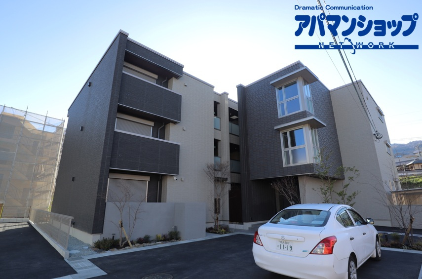 シャーメゾンＮ山崎