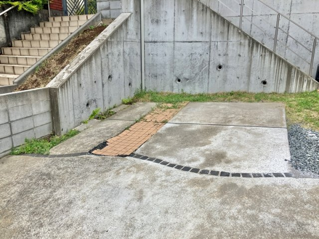 篠原西町戸建の駐車場