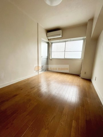 杉並区荻窪４丁目の賃貸マンションの居間・リビング