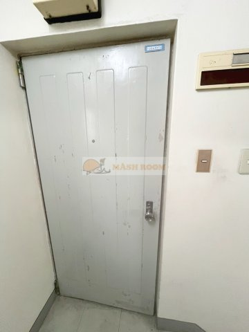 杉並区荻窪４丁目の賃貸マンションの玄関