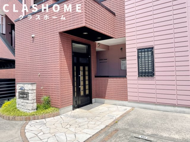 キャトル・セゾン　　刈谷市近郊の賃貸はクラスホーム刈谷店のエントランス
