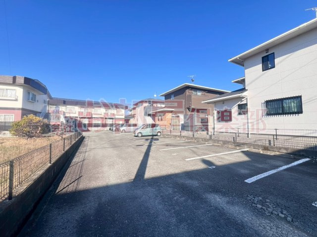 シティハイツナカムラVの駐車場|駐車場があります