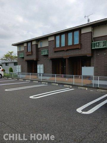 ライラックの駐車場|当社、チルホームのHPもご覧ください(^^)/物件情報多数♪