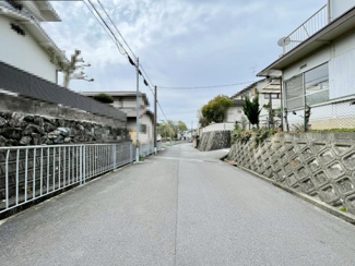 【前面道路含む現地写真】 | 高槻市東城山町　売土地