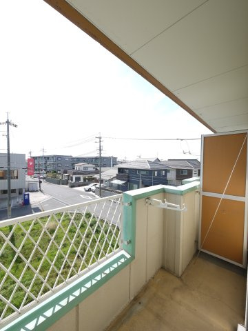 ラ・ピーヌ福島のバルコニー|※写真は別の部屋のものです。