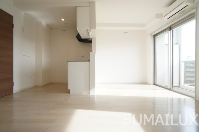 熊本市中央区魚屋町３丁目の賃貸マンションの居間・リビング
