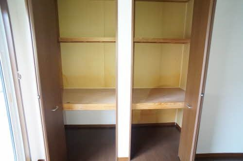 クレセントＫの収納