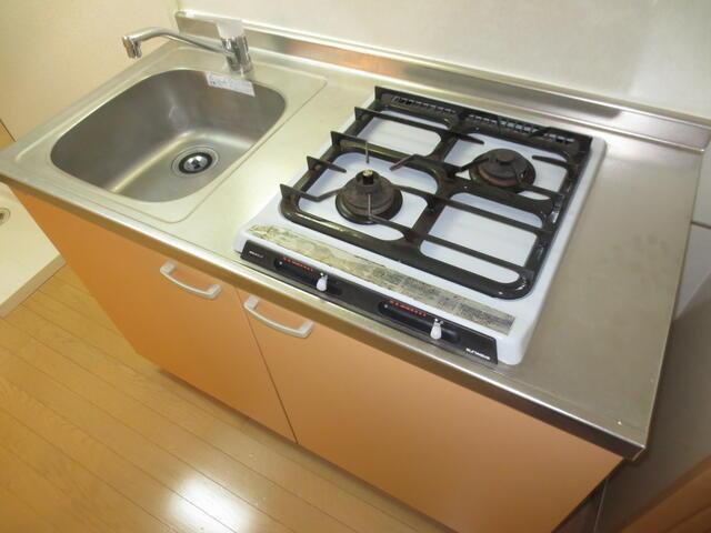明大前クリオンのキッチン|シングルレバーが使いやすいです。