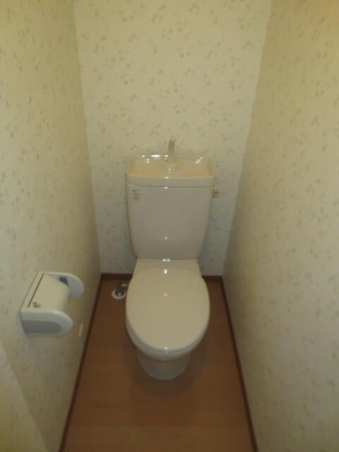 明大前クリオンのトイレ|バストイレ別です。 