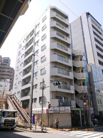 【外観】 | ニューハイツ大和 | モダンでスタイリッシュな印象を与えるグレーを基調とした外観。