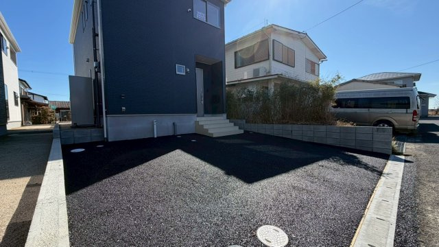アーネストワン　神崎市神崎町本堀　第1の駐車場