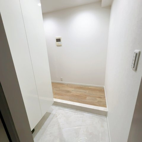 パインクレスト信濃町のランドリースペース
