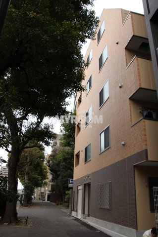 センタービレッジ中野野方のその他共用部分|外観タイル貼り☆