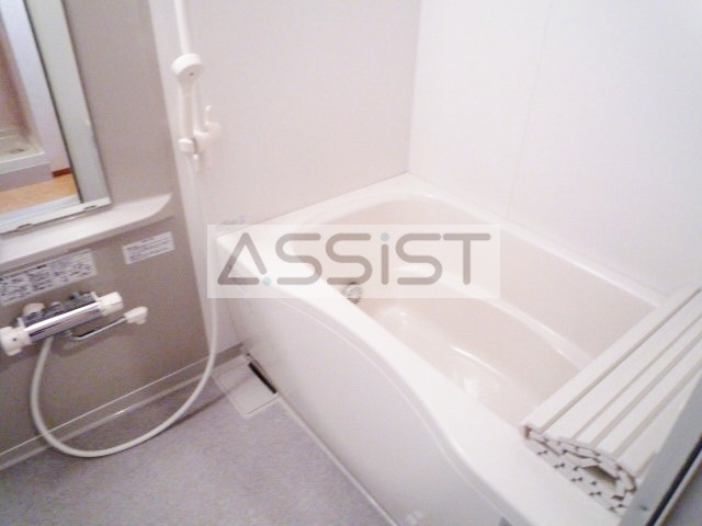 メゾンドマリの浴室