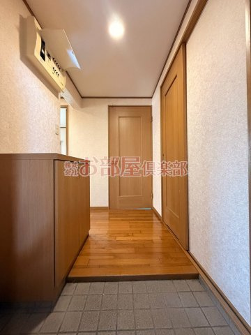 タモンズハートビレッジA棟の玄関|ゆったりとした玄関です