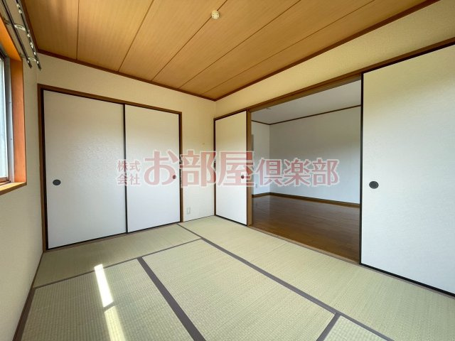 タモンズハートビレッジA棟の和室|和室です