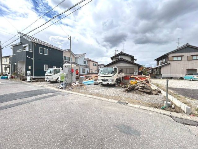 クワイエ　一宮市奥町第22　全2区画分譲の外観|「現地（2026年3月26日）撮影」　
■全体写真　
■ヤマダ不動産　株式会社リライフ　
