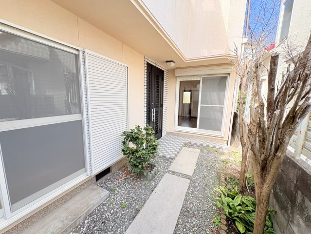 神戸市北区山田町上谷上字古々山　中古戸建の庭