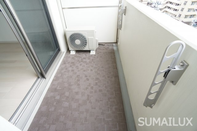 熊本市中央区魚屋町３丁目の賃貸マンションのバルコニー