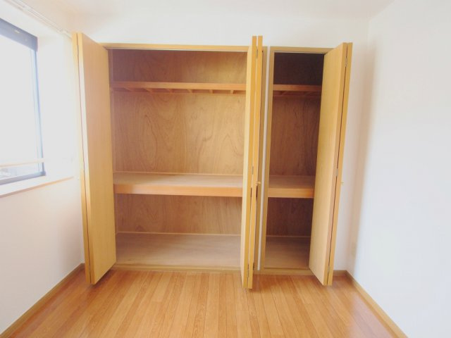 タウニーヒルズの収納