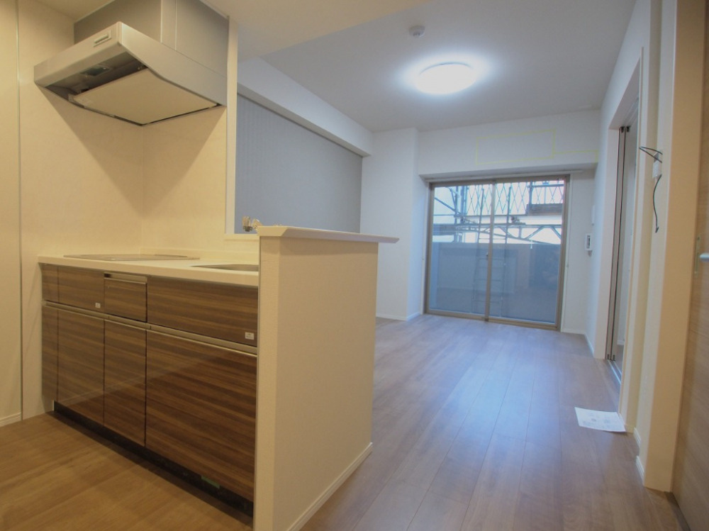 エミナール祇園の居間・リビング