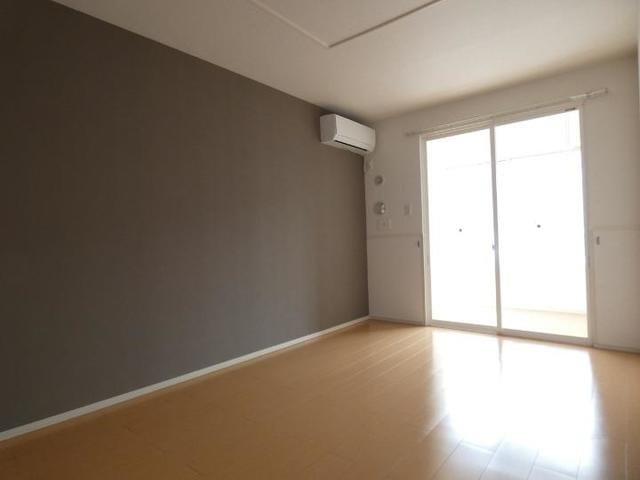 コリーヌ・アルカンシエルＤの居間・リビング|使いやすいリビングです