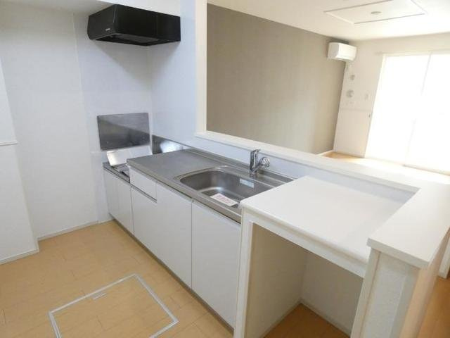 コリーヌ・アルカンシエルＤのキッチン|お料理しやすいキッチンです