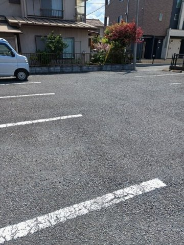 マーヴェラス葛城の駐車場|駐車場完備です